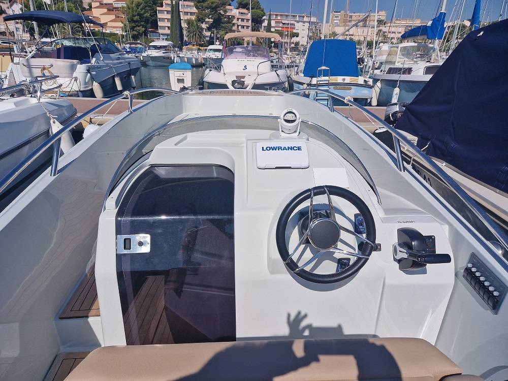 Vente bateaux d'occasion marque Clear Bandol
