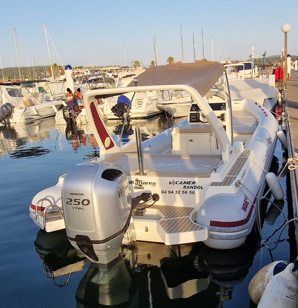 Bateau à moteur semi-rigide d'occasion à Bandol Paca
