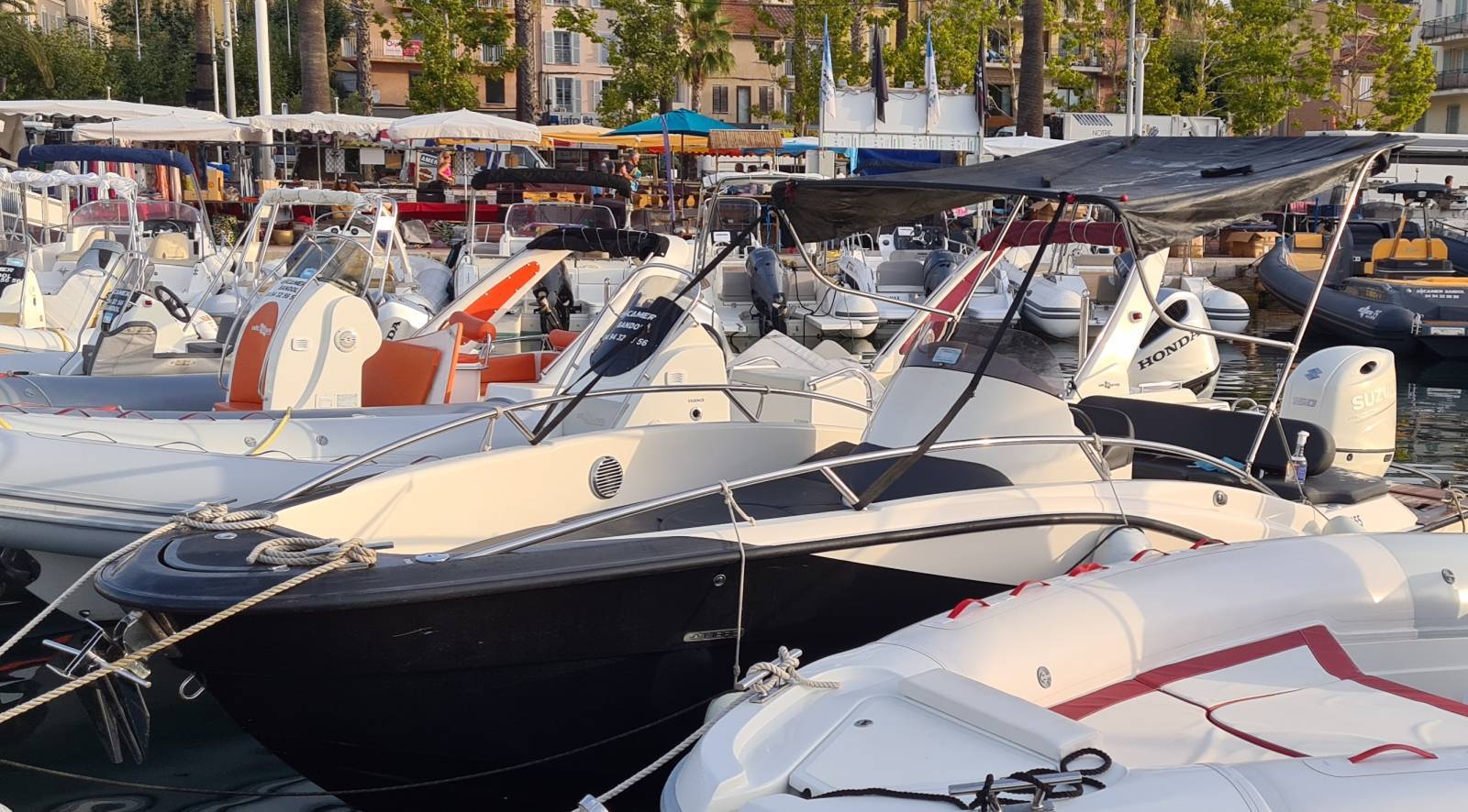 A vendre d'occasion bateau Libra Open 650 Bandol