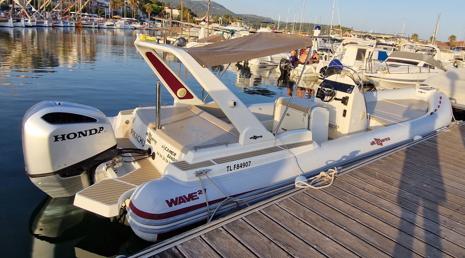 Semi rigide Wave 27 d'altamarea d'occasion Paca