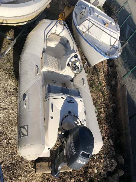 vente de bateau a moteur occasion a bandol 